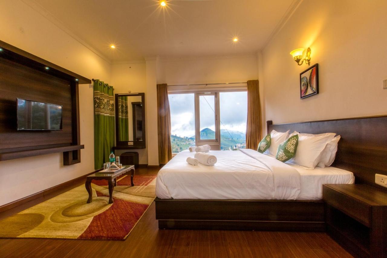 Atrium Grande Hotel Ooty Exterior photo